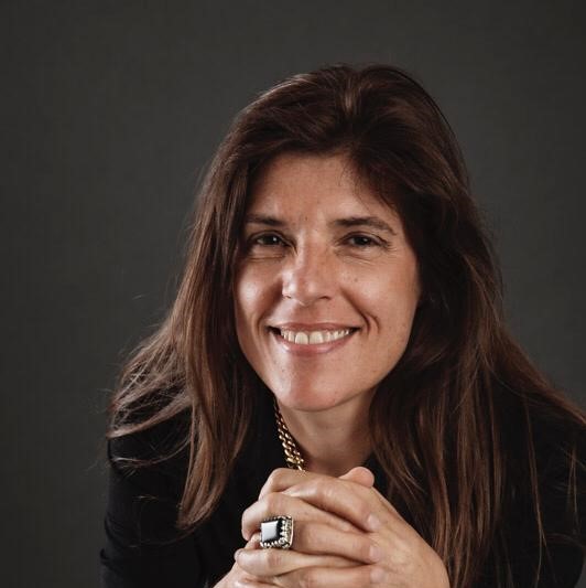 Ángeles MORENO BAU